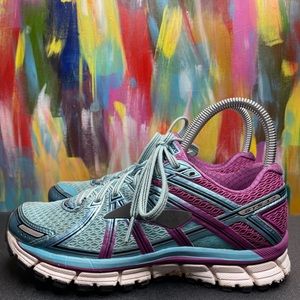 Brooks Adrenaline GTS 17